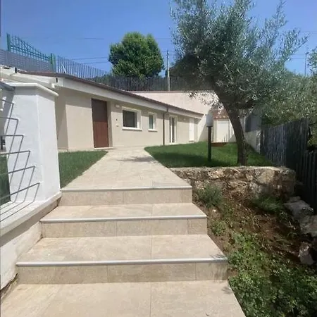 La Dei Sogni Villa *
